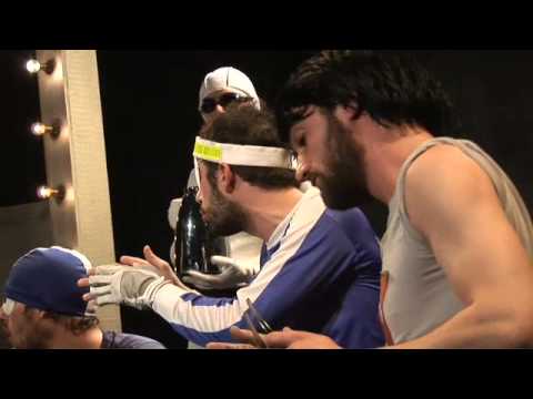 Avril Besson Parents