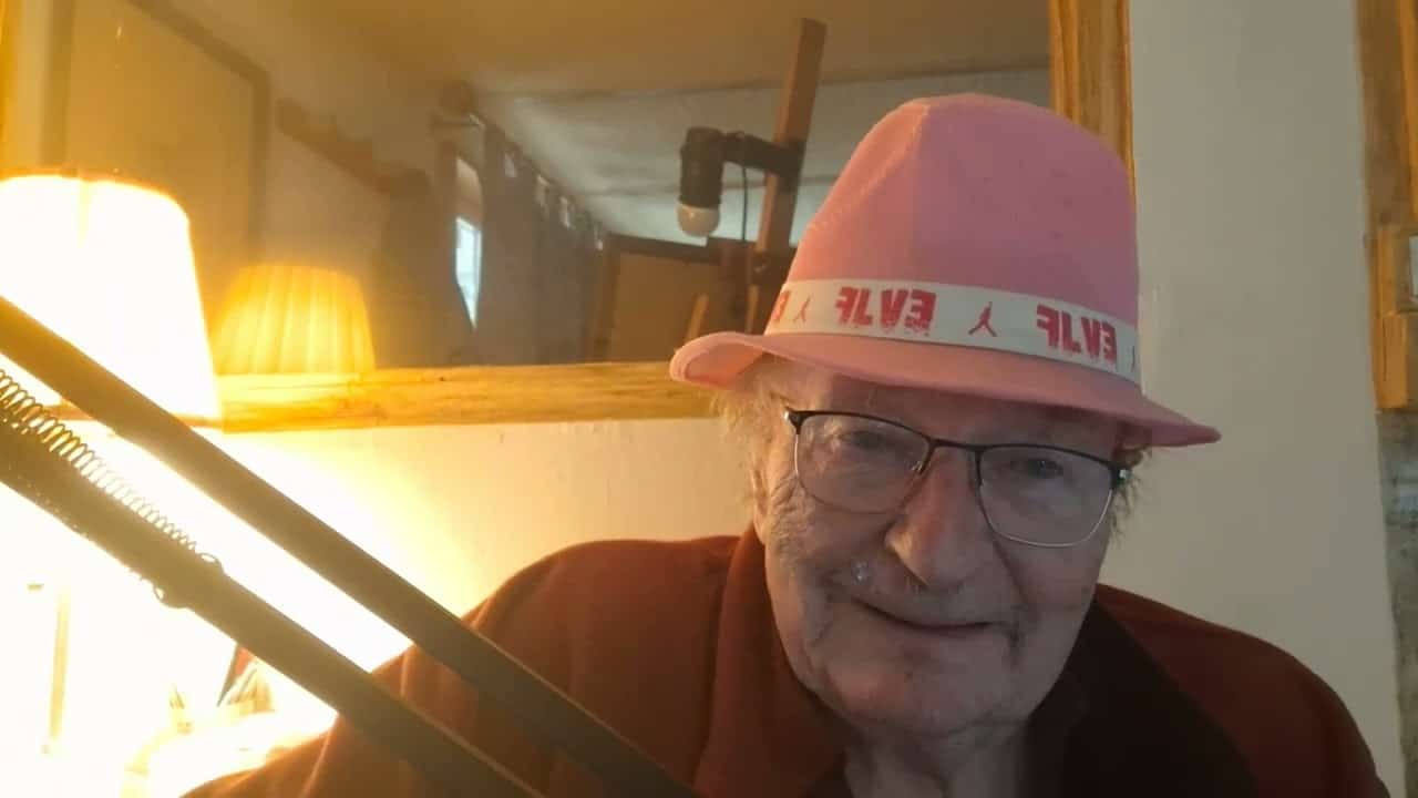 Je Vous Tiendrai Au Courant