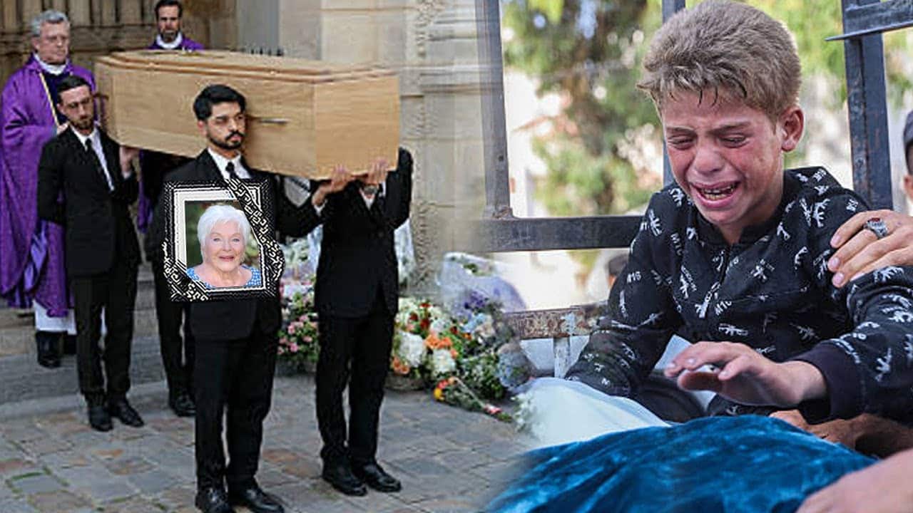 Qui Est Le Fils De Line Renaud